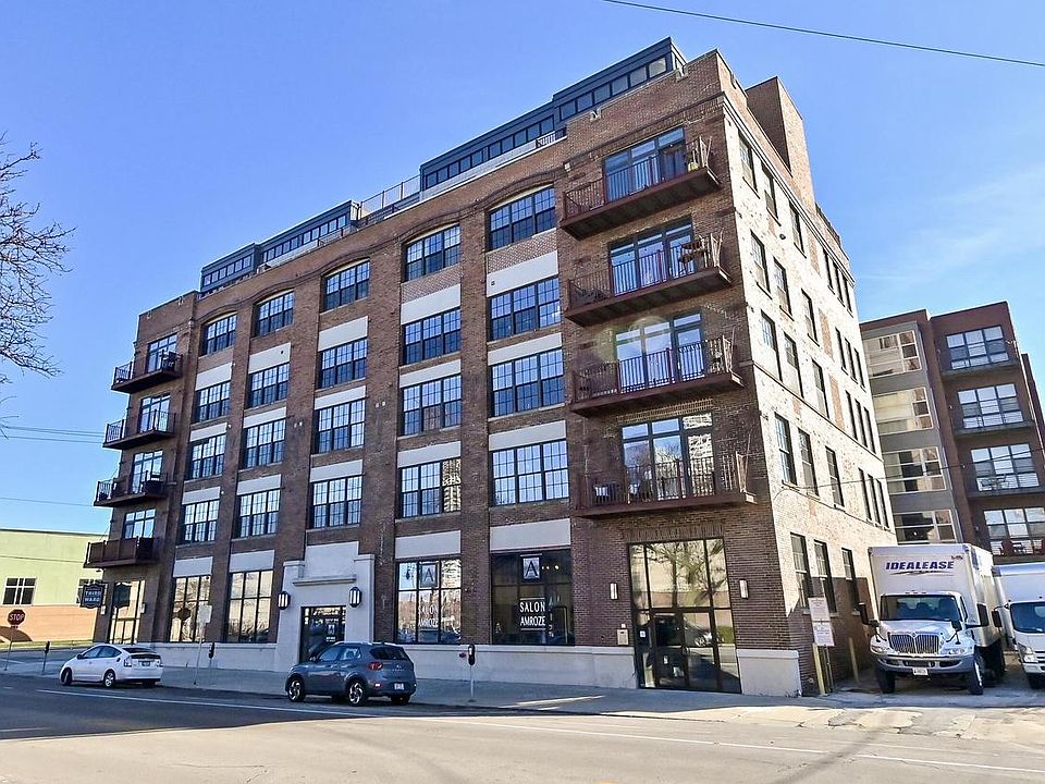 1st image of 525 East Chicago STREET #201