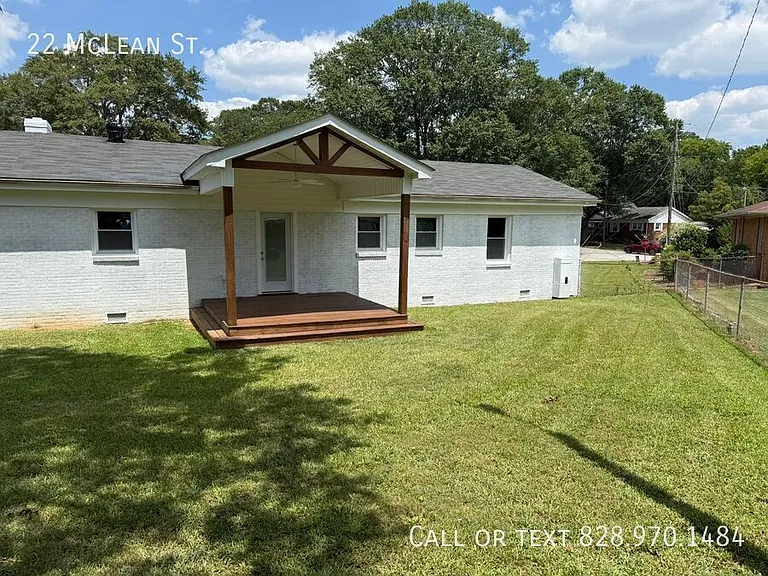 22 McLean St — Photo 4