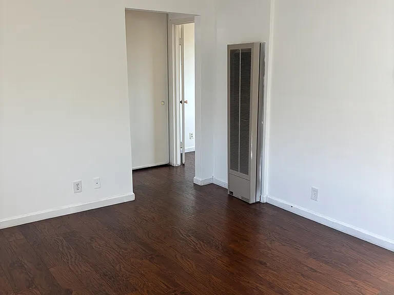 2909 El Camino Real #5 — Photo 4
