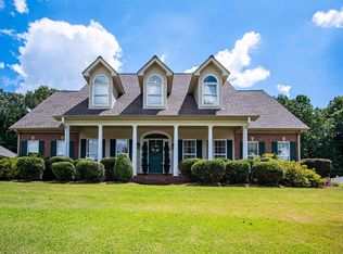 160 Stoney Creek Dr, Florence, AL 35633