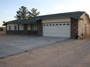 12578 Algonquin Rd, Apple Valley, CA 92308