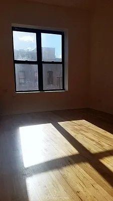 Rented by City Connections Realty | media 16