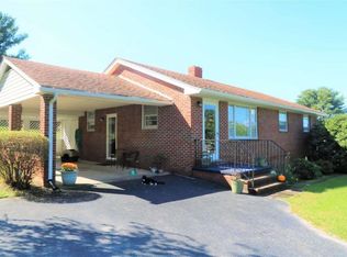 354 Campbell St, Staunton, VA 24401