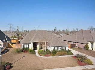 623 Silverthorne Ln, Covington, LA 70433