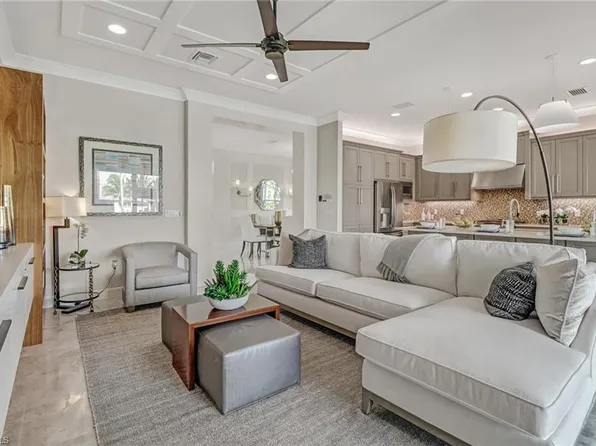 28365 Turin CT, BONITA SPRINGS, FL 34135