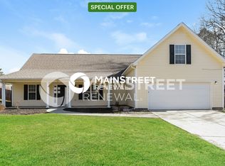 25 Little Spring Ct, Oxford, GA 30054