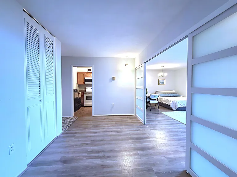 1 E University Pkwy #1408 — Photo 15