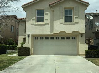 16216 Los Coyotes St, Fontana, CA 92336