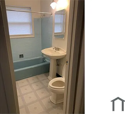 154 N Pine Ave #1D — Photo 6