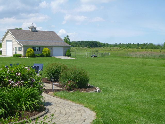 2nd image of 7481 Madison Ln