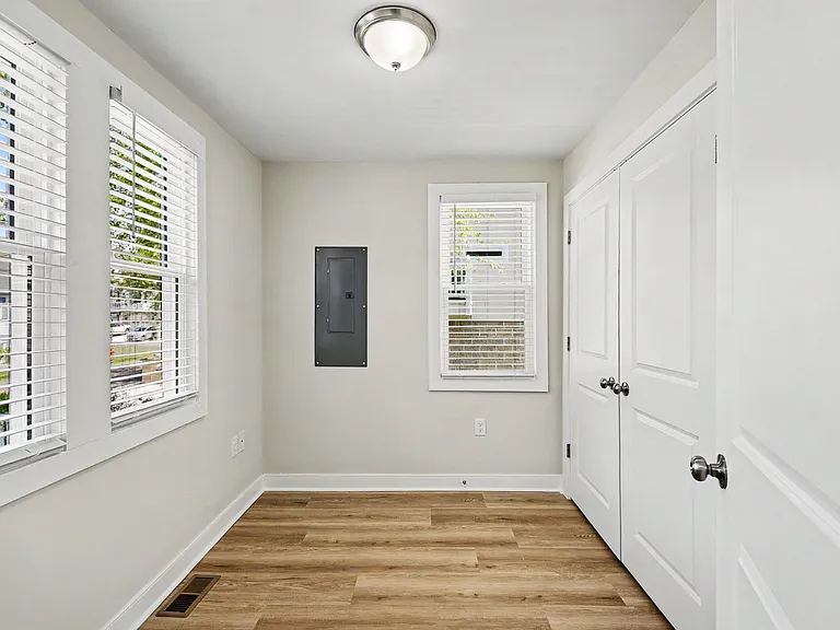 9135 Cuckold Rd — Photo 15