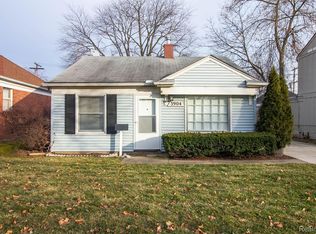 3904 Durham Rd, Royal Oak, MI 48073