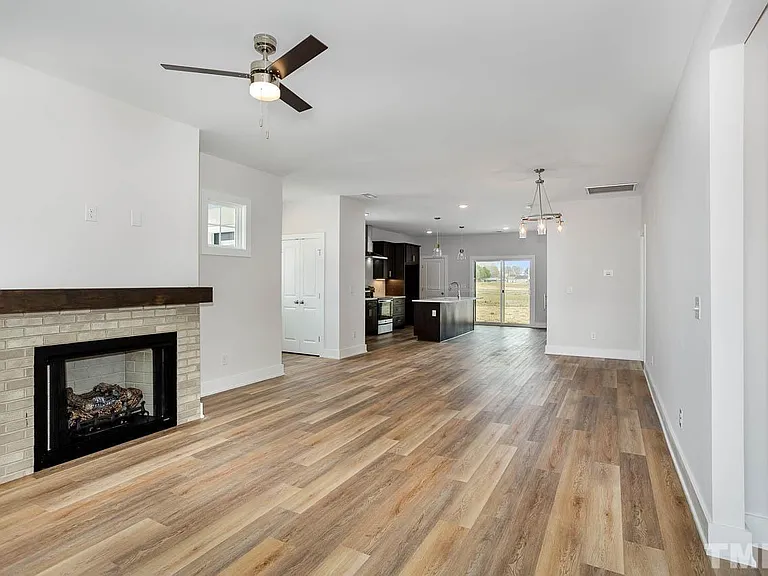 424 Davis Mill Rd — Photo 8
