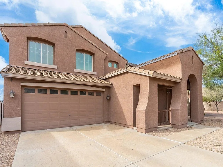 35434 N 31st Dr — Photo 3