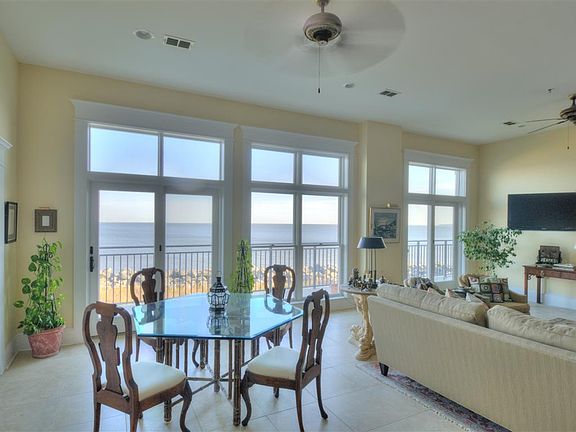 2nd image of 800 Ocean Blvd Unit 106