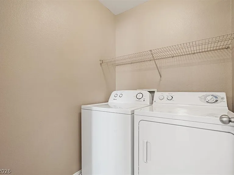 9520 Color Rock Ct — Photo 18