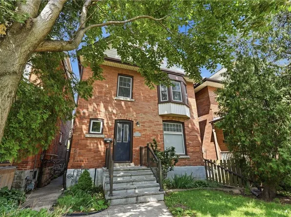 71 Aikman Ave, Hamilton, ON L8M 1P8