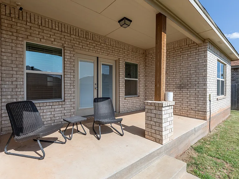 3126 Oakley St — Photo 27