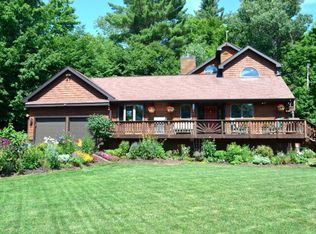 88 Rockledge Ln, Saranac Lake, NY 12983