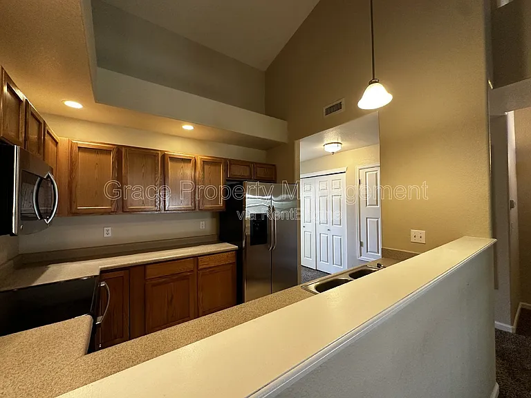5800 Tower Rd #506 — Photo 8