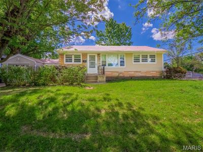 320 S Lafayette St, Florissant, MO, 63031