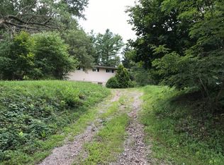 1115 Huck Rd, Lowell, OH 45744