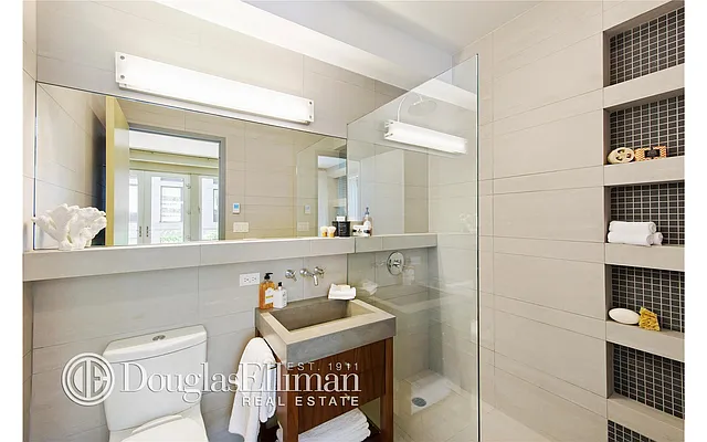 Sold by Douglas Elliman | media 20