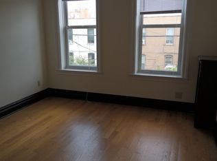 143 Dahill Rd #2B, Brooklyn, NY 11218