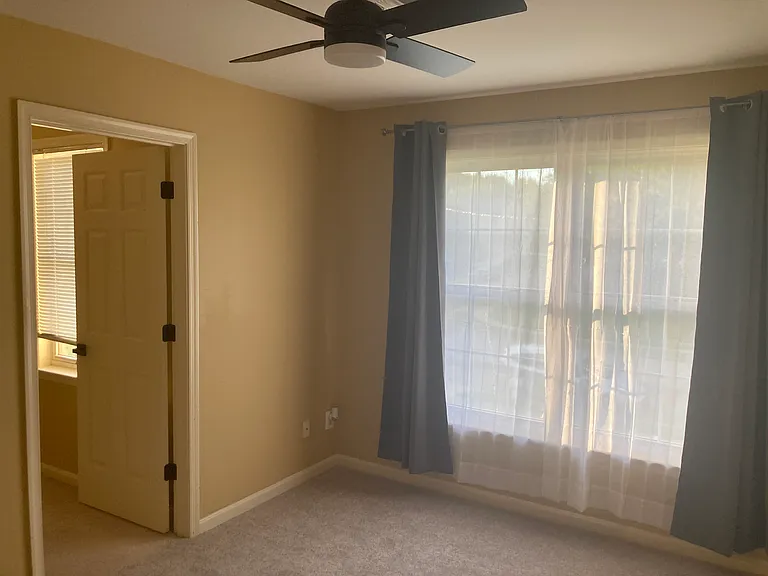 11102 Spring Meadow Blvd — Photo 24