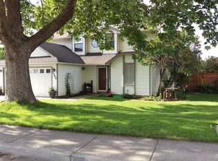 3720 SW Marshall Pl, Pendleton, OR 97801