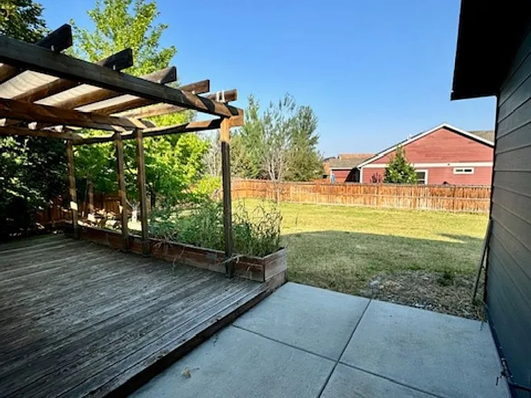 4020 Annie St — Photo 53