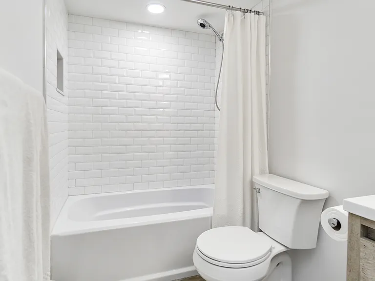 19 Rogers Ln — Photo 15
