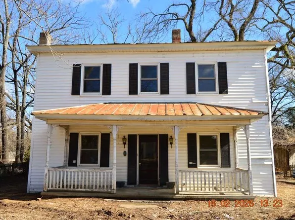 7716 Summerfield Rd, Summerfield, NC 27358