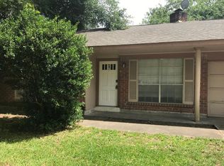 6019 Victory Dr, Houston, TX 77088