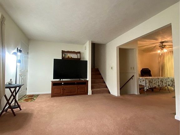 5th image of 5115 Chestnut Hill Dr