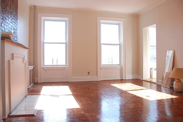 Rented by Urban View Realty | media 29