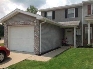 201 Olympic Ln, Fairmont, WV 26554