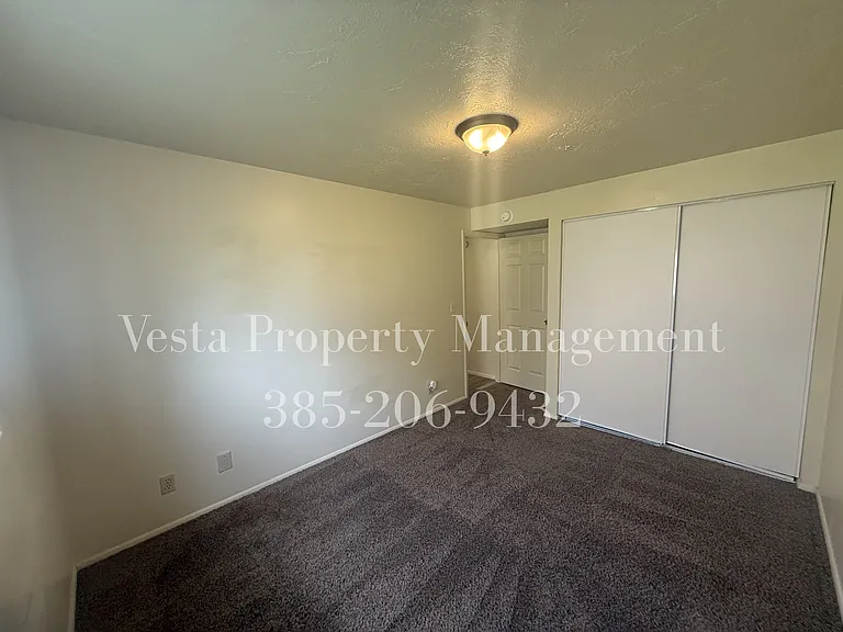 1448 W 1650 N #3 — Photo 4