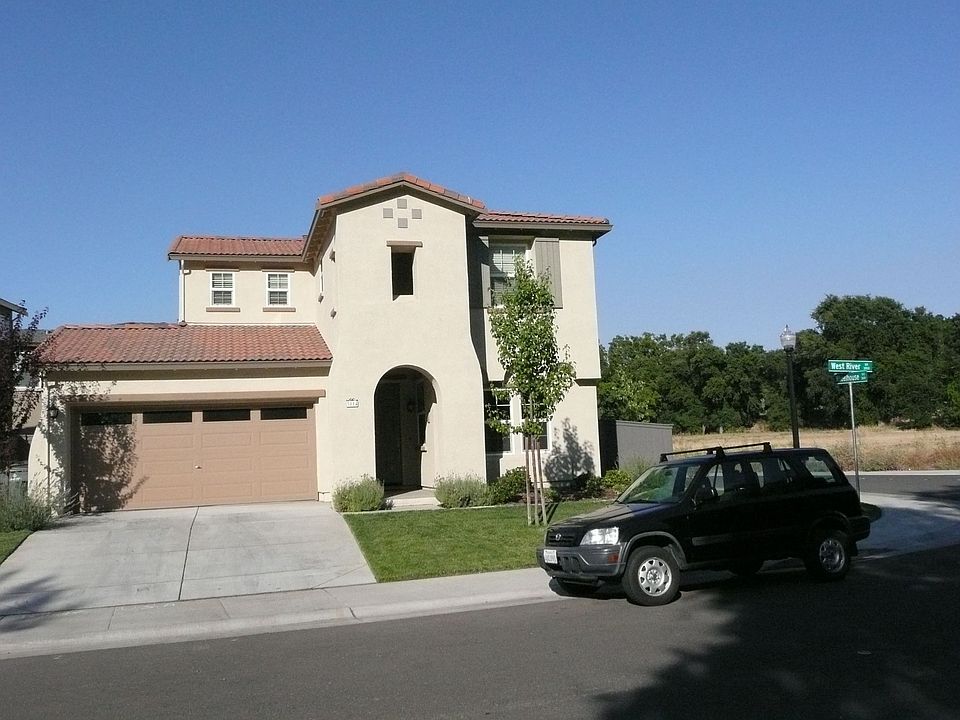 1st image of 3814 W River Dr