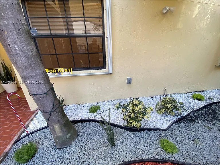 8807 SW 130th Pl #102 — Photo 7