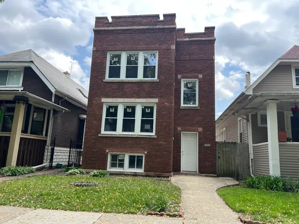 3423 N Tripp Ave, Chicago, IL 60641