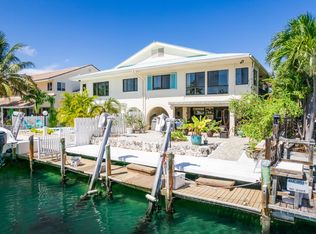 321 9th St, Key Colony Beach, FL 33051