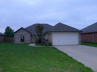 109 Saint James Ct, Rhome, TX 76078