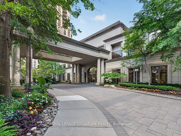 80 Harrison Garden Blvd #2219 — Photo 5