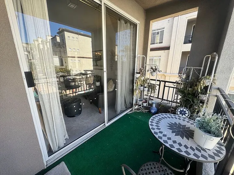 9263 Regents Rd #B210 — Photo 34