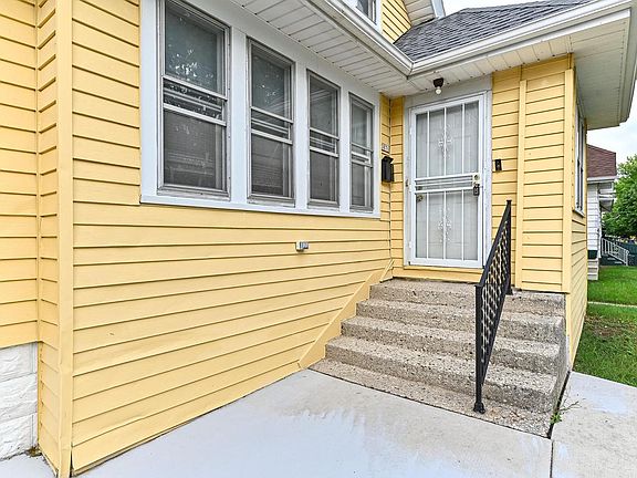 2nd image of 3871 N 25th STREET