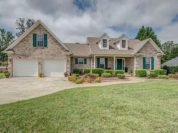 4th image of 305 Landry Dr