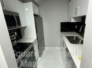 8503 99th St NW #202, Edmonton, AB T6E 3T7