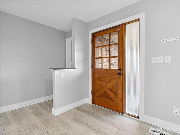 5th image of 1027 Merrywood Dr