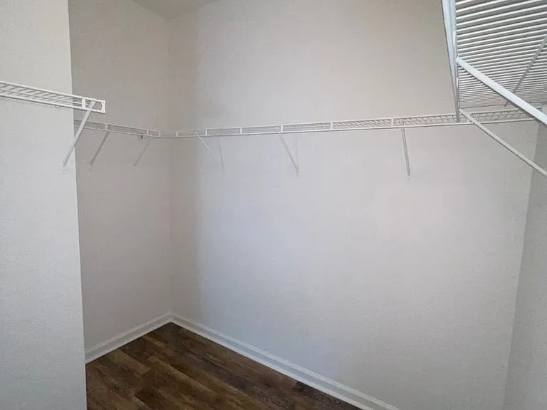 480 NW Windflower Ter — Photo 11